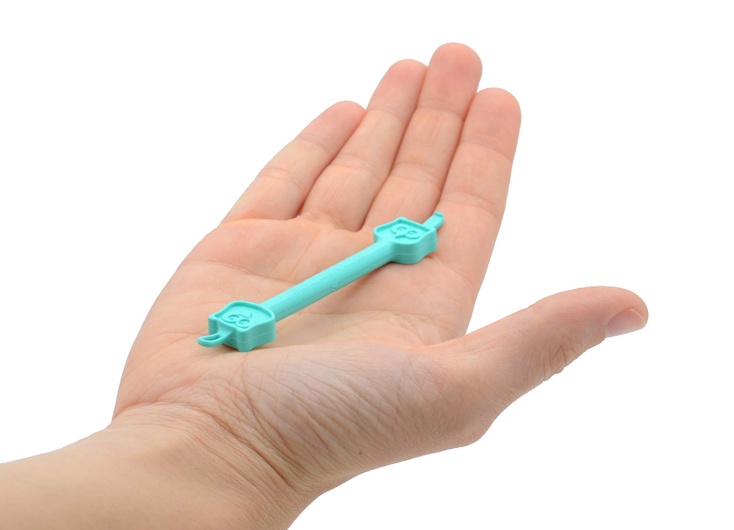 EZTOTZ Nose Hero owl safety stoppers prevent deep insertion.