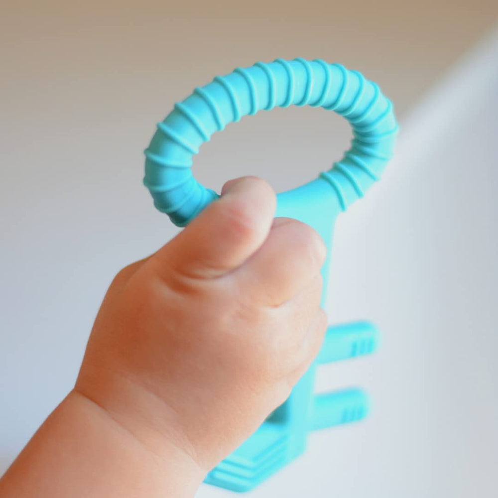 EZTOTZ Teething Key gift packaging makes baby showers easier to plan.
