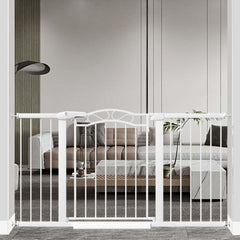 Fairy Baby walk-thru gate wide enables easy passage for kids and pets in open spaces.
