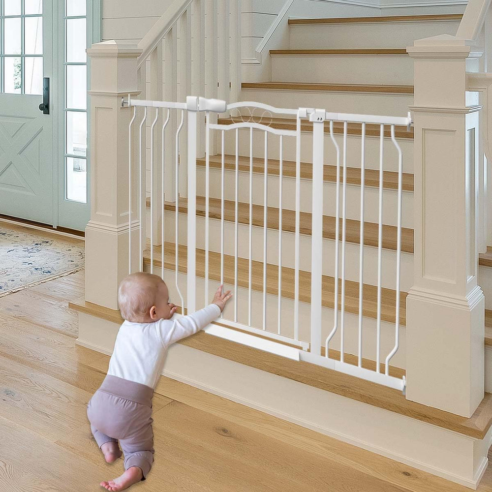 Fairy Baby white gate fits doorways, stairs, decks, and gardens for versatile use.