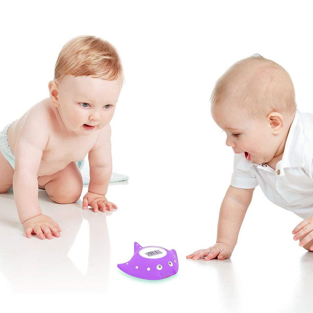 Famidoc waterproof design keeps readings accurate even with splashes and bubbles during bath.
