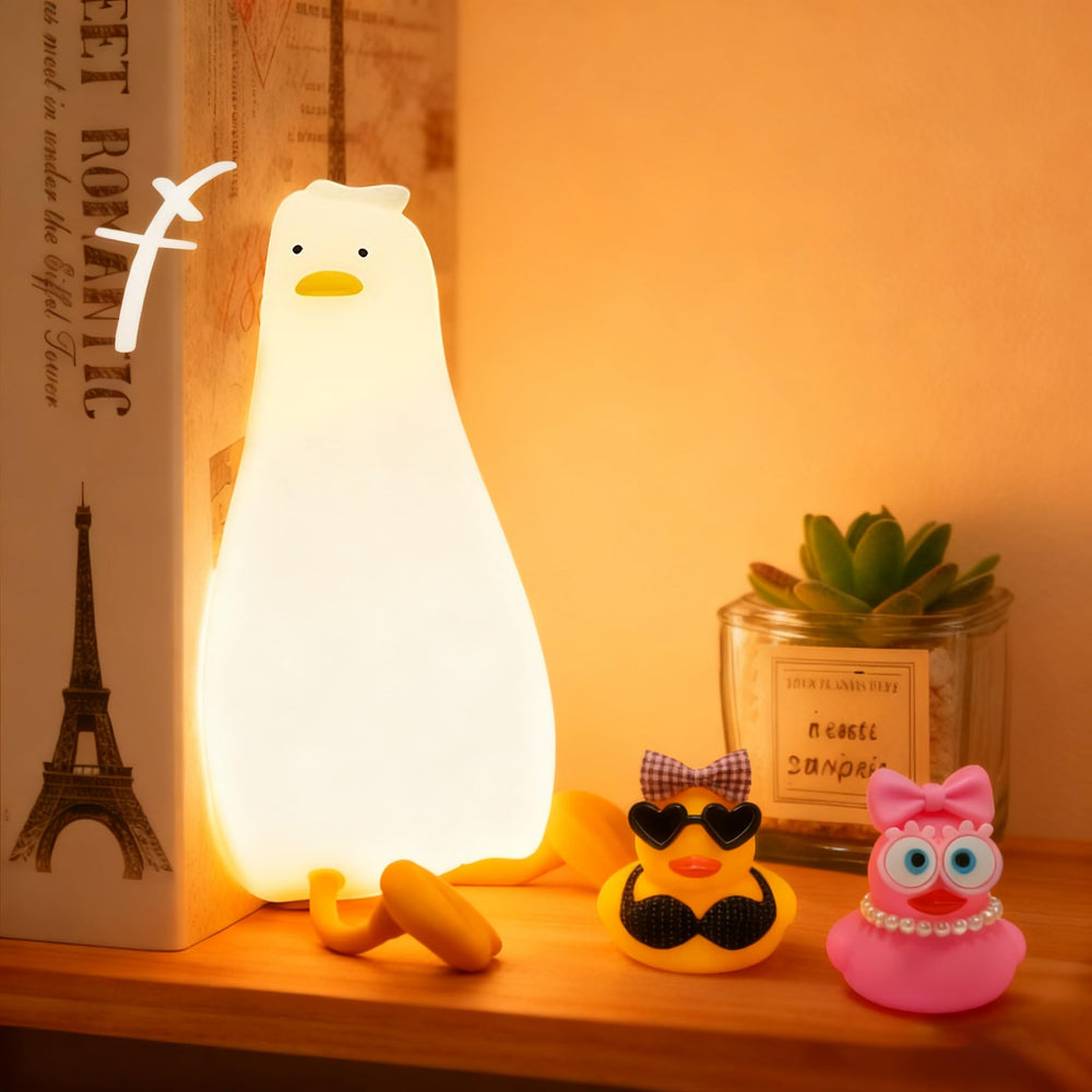 FAMIDUO quiet-eye-protecting-led-light reduces blue flicker for restful evenings.