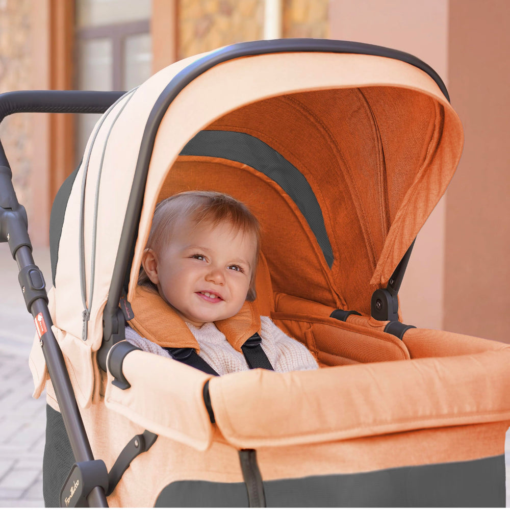 Familidoo Q1 5-point-harness-security keeps little riders secure during adventures.