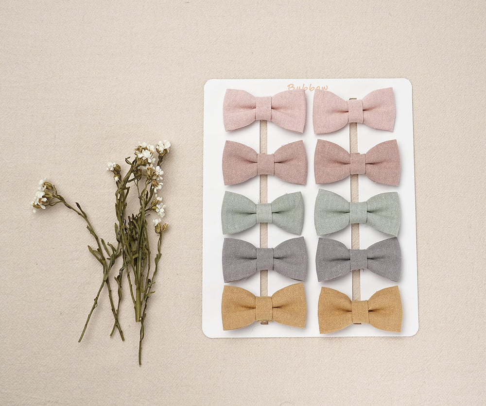 Fancy Clouds gift-ready set makes a delightful present for birthdays and holidays.