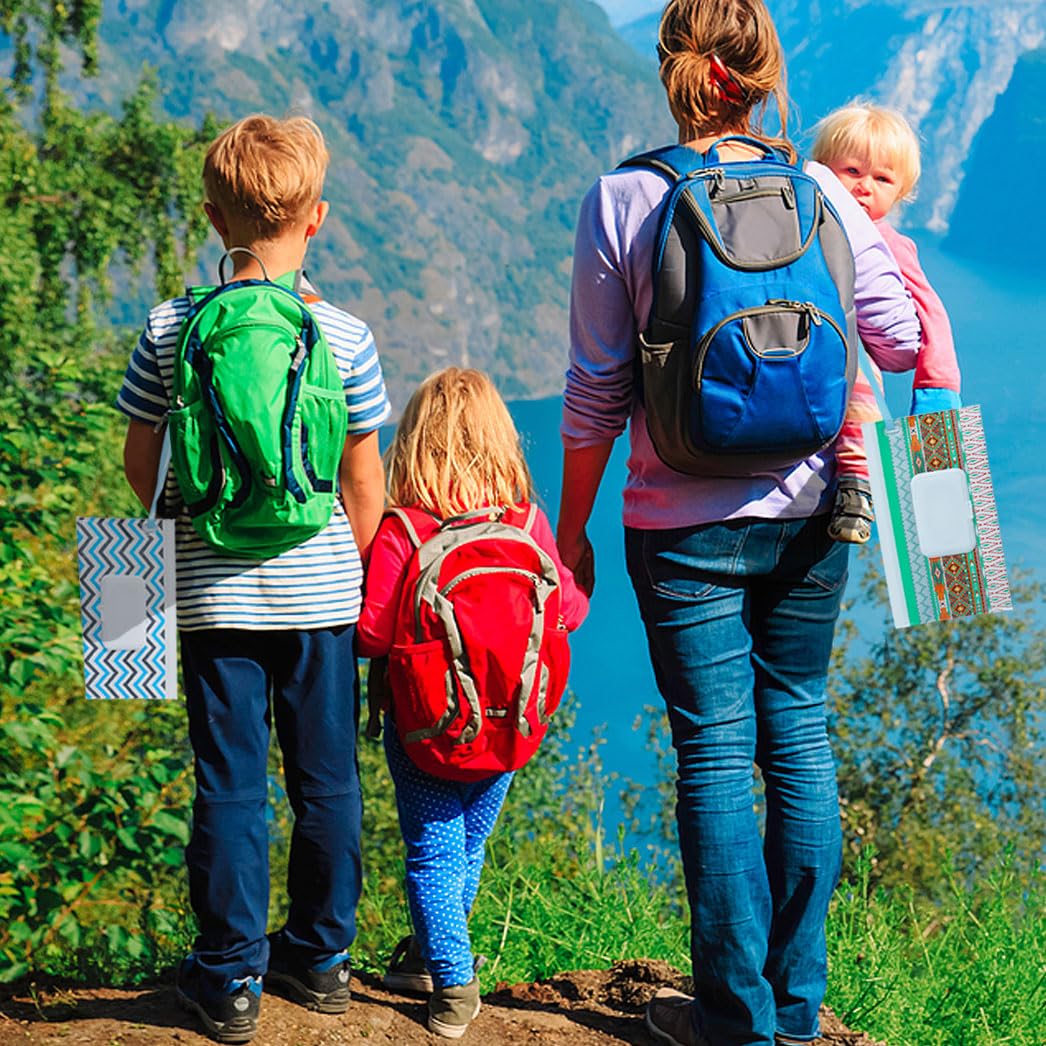 FAREVER compact travel-wipes organization—keeps wipes neatly accessible in bags.