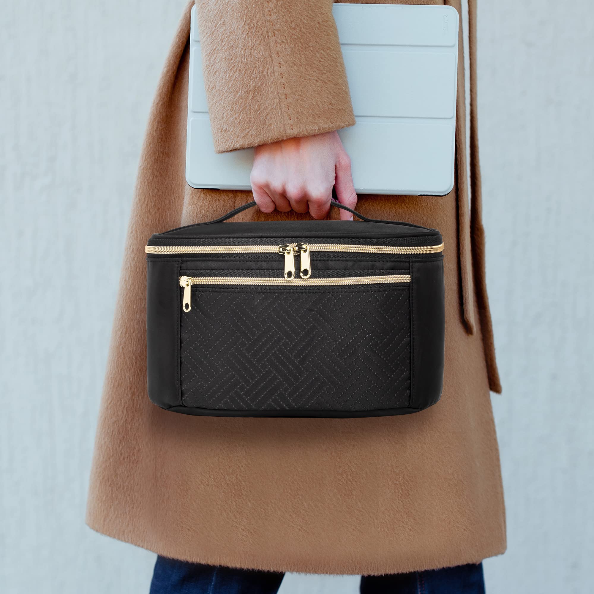 Fasrom bag front zip pocket offers quick access to personal items
