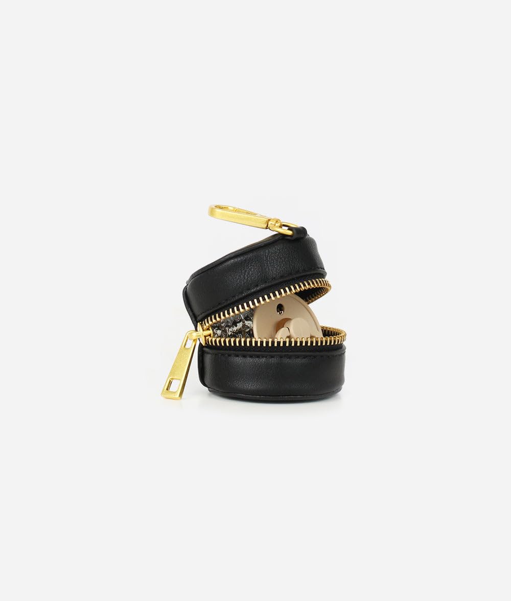 FAWN DESIGN Paci Case interior insulation for clean pacifier on the go.