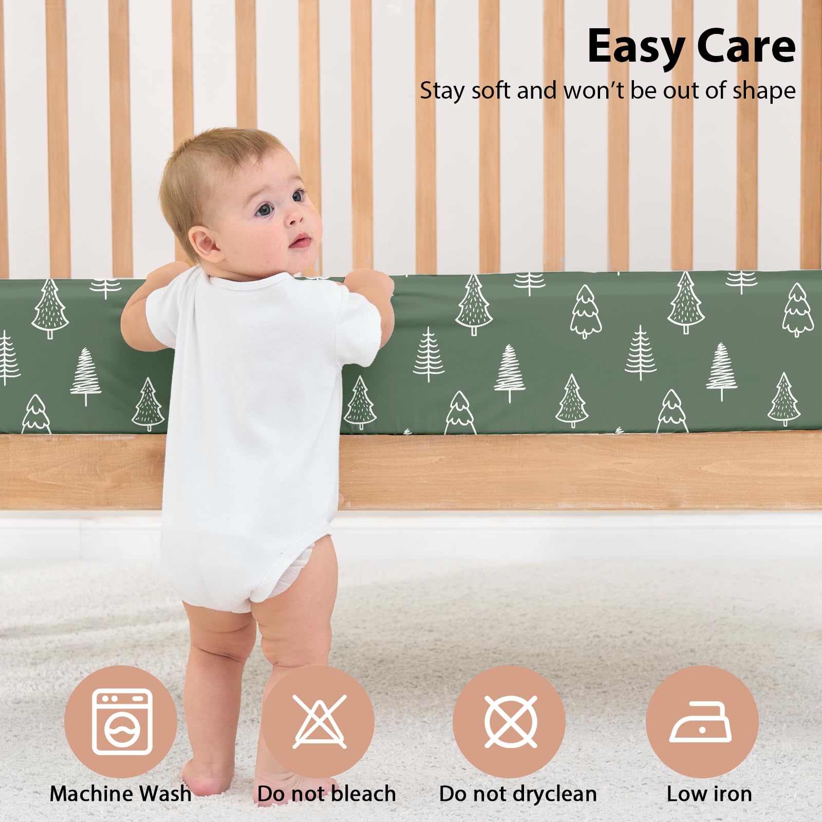 FIEMOL gift-ready baby sheets—practical nursery essential for new parents.