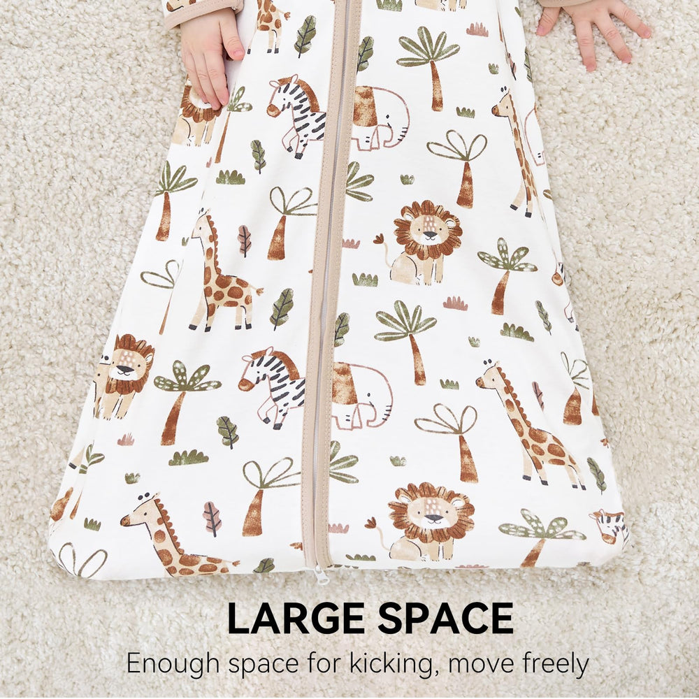 FIEMOL baby sleep sack cozy time play promotes comfortable naps.