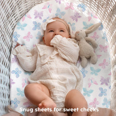 FIEMOL fitted bassinet sheet with elastic edge demonstrates snug, wrinkle-free fit