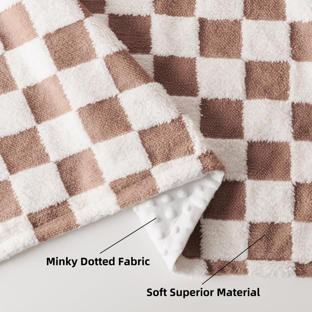 FIGEPO baby blanket in a nursery with gender-neutral checkerboard design.
