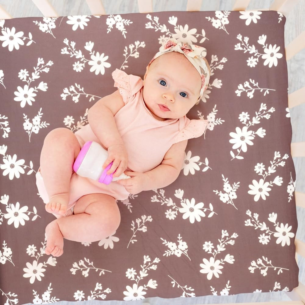 FIGEPO colorful nursery scene features floral and elephant patterns for girls