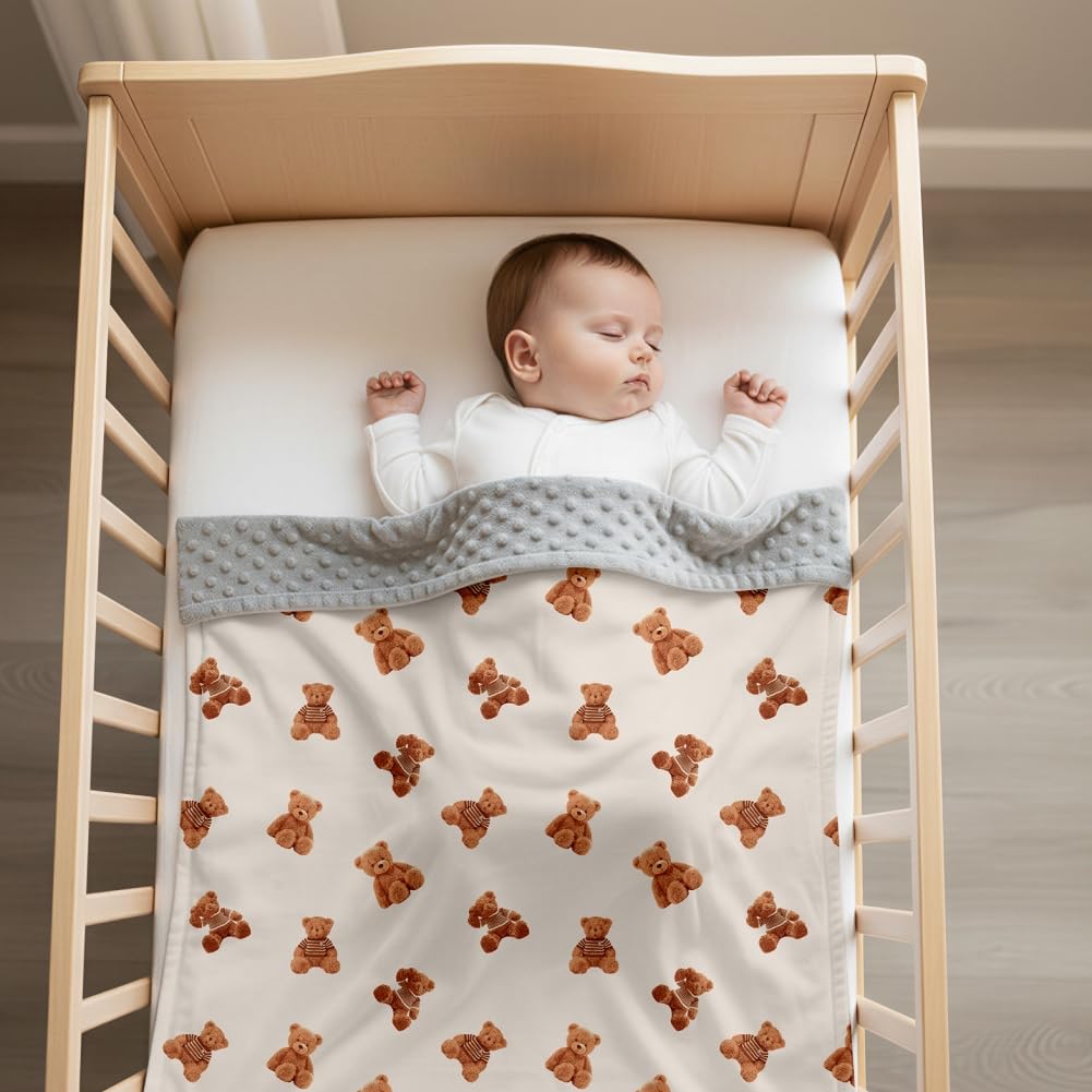 FIGEPO bear-buffalo-plaid-blanket-back-dotting shows breathable, gentle texture for baby skin