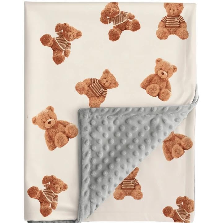 FIGEPO bear-buffalo-plaid-blanket-front-view highlights soft fabric and cozy warmth for newborns