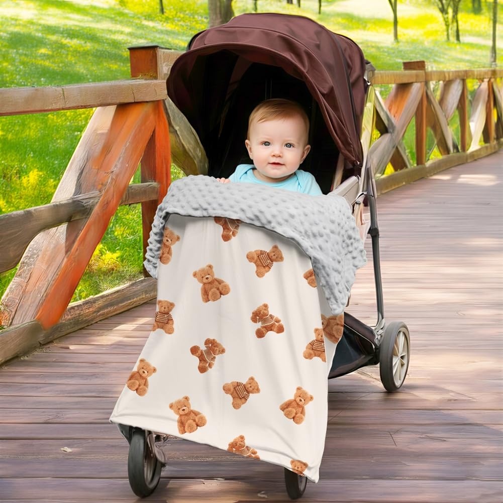 FIGEPO bear-print-detail captures the friendly teddy bear design for visual delight