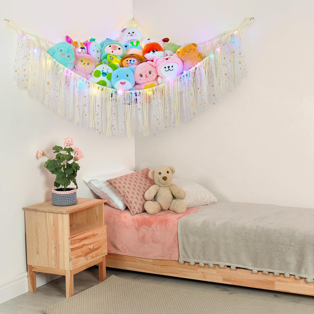 FIOBEE room corner display with hammock as decorative storage.