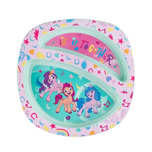 The First Years My Little Pony bowl with deep sides aids scooping during self-feeding.