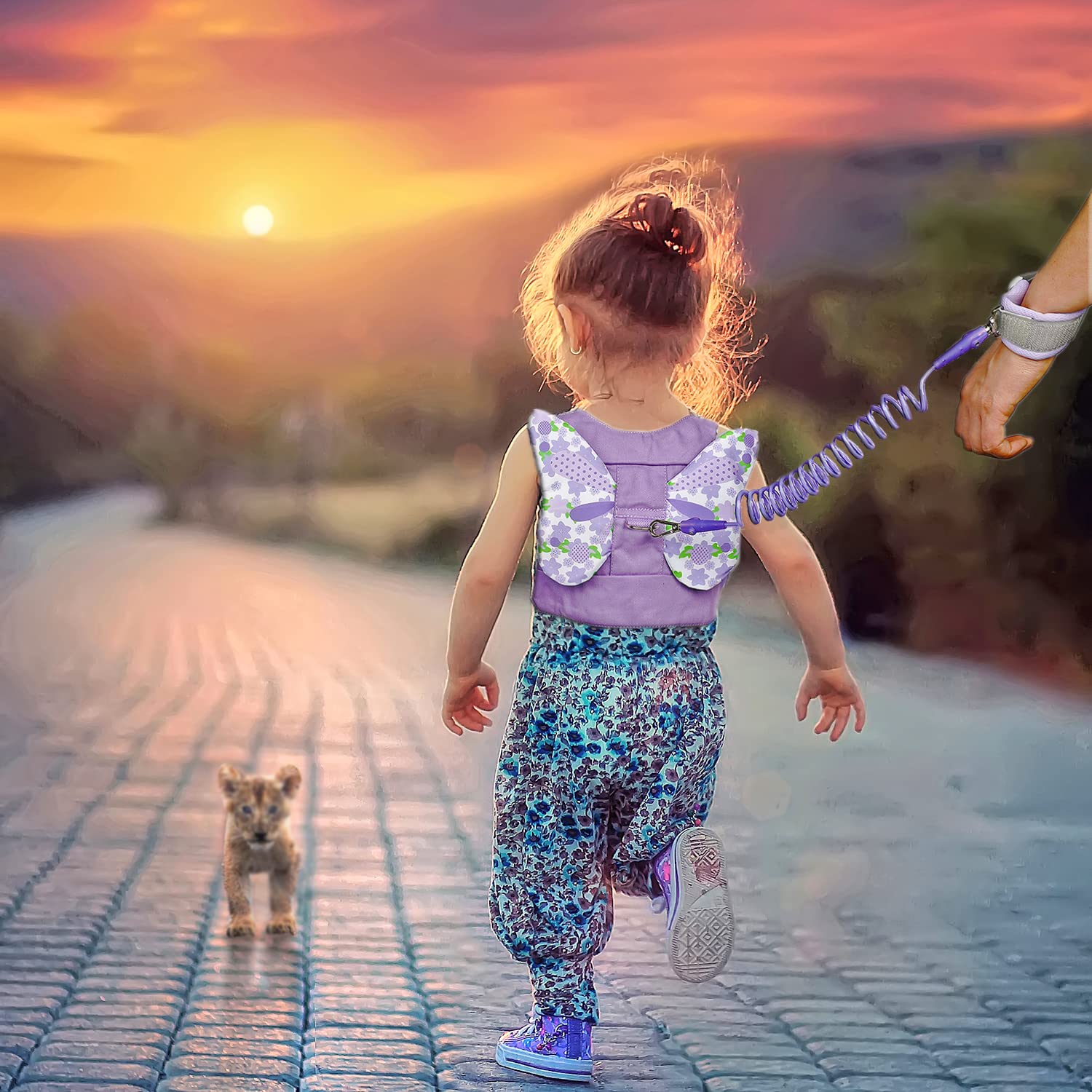 FITARTS pink-purple color option complements outfits while boosting safety
