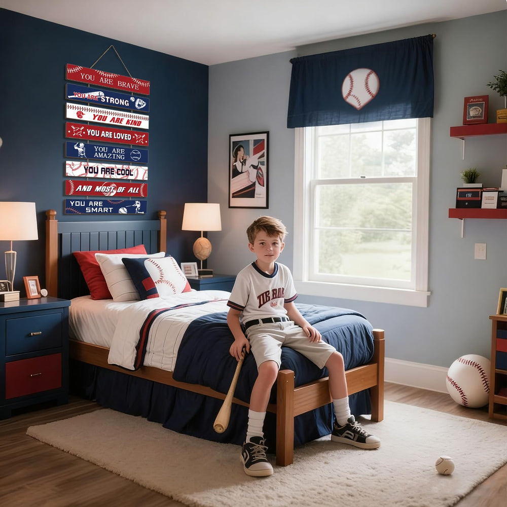 Fiwochic decor packaging and simple assembly simplify decorating spaces.