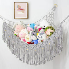 FLOCNOKY stuffed animal hammock corner neatly stores plush toys, freeing floor space.