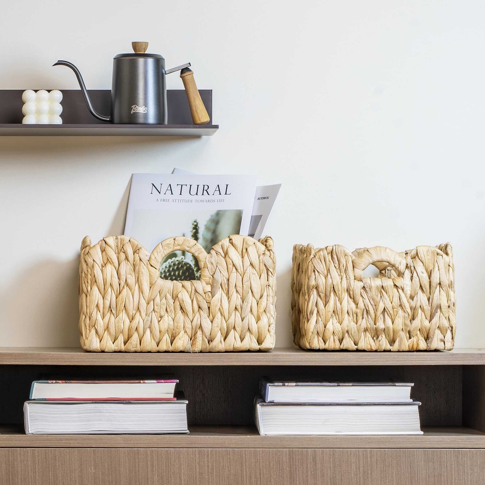 Floramill scalloped basket – water hyacinth small – perfect bathroom organizer with breathing openness.
