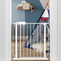 Flower Frail baby gate width-adjustable for fitting openings and safer stair area transitions.