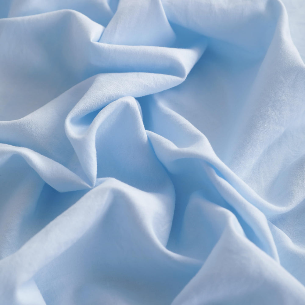 FLXXIE color options aqua close-up in nursery setting