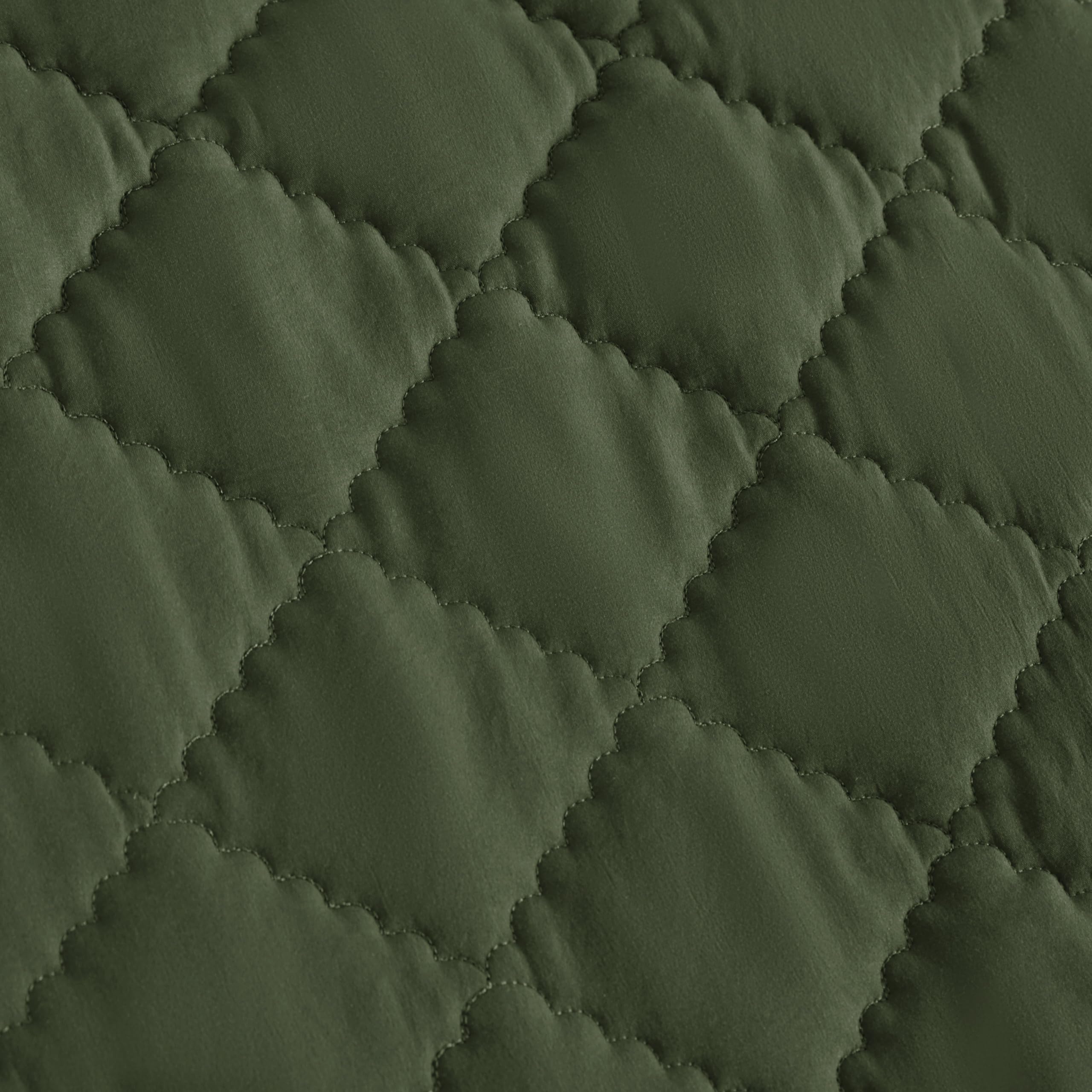FLXXIE durable microfiber fabric reduces wear while preserving vibrancy after washes