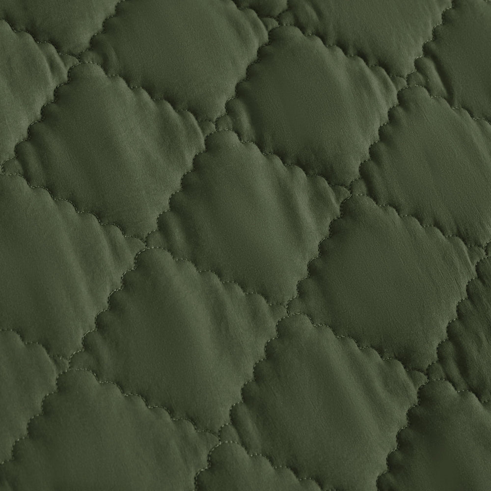 FLXXIE durable microfiber fabric reduces wear while preserving vibrancy after washes