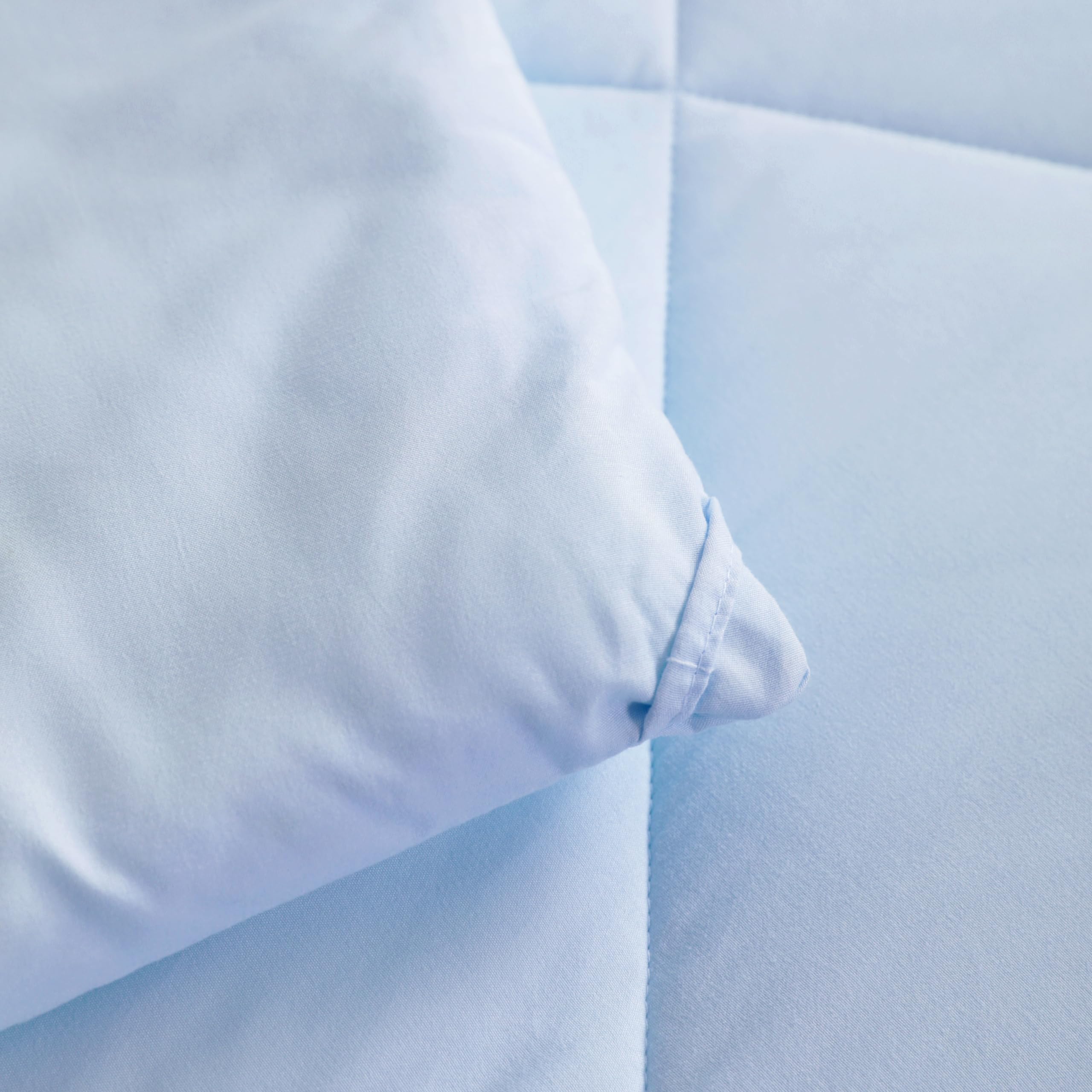 FLXXIE stitch-detail closeup reveals durable seams for everyday use