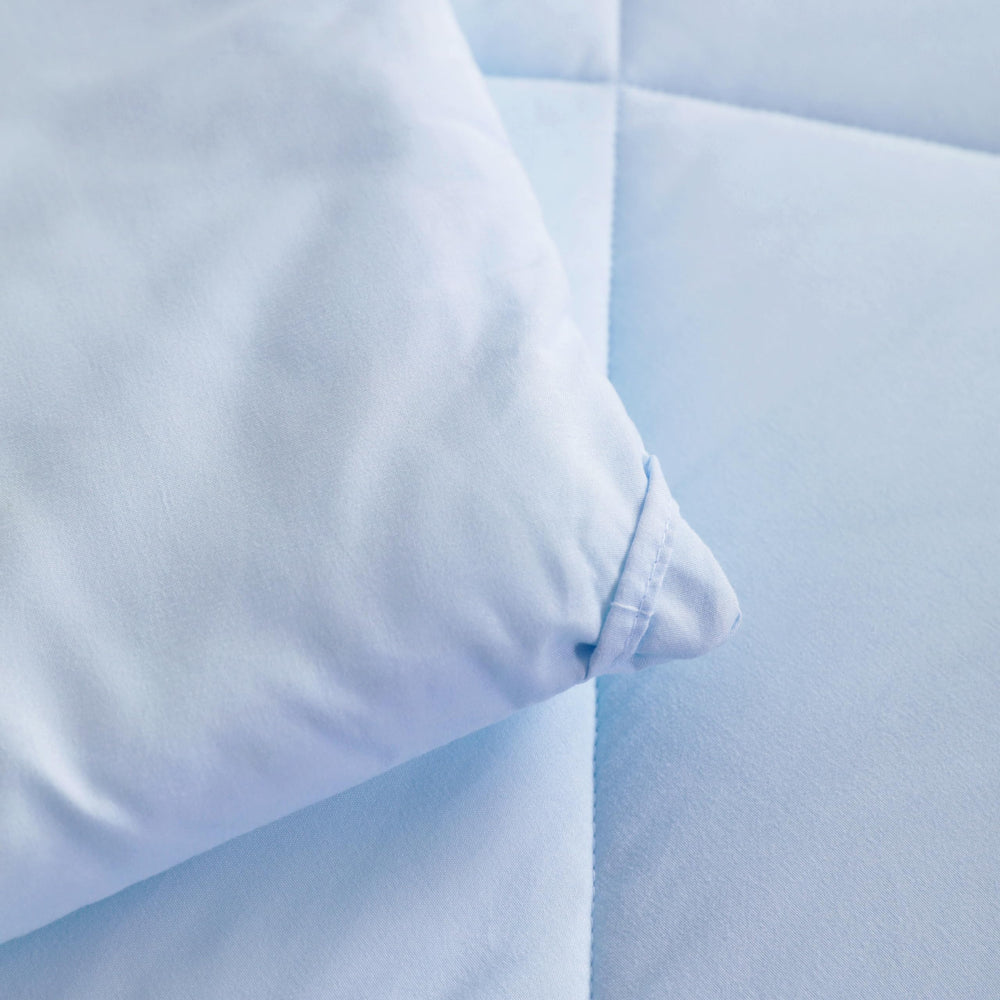 FLXXIE stitch-detail closeup reveals durable seams for everyday use