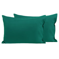 FLXXIE dark green toddler pillowcase close-up: ultra-soft microfiber for cozy naps