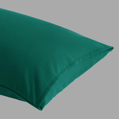 FLXXIE fits 12x16 to 14x20 pillows for versatile toddler use