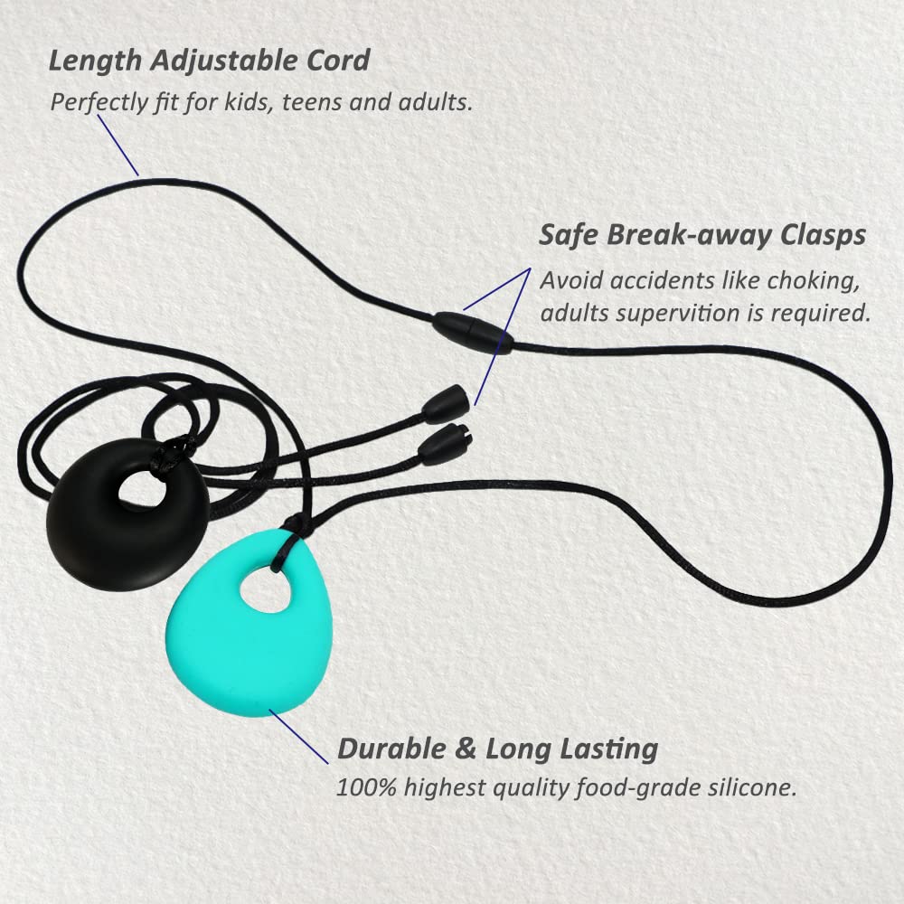 Flyaway easy-clean silicone necklace ideal for quick cleaning after school