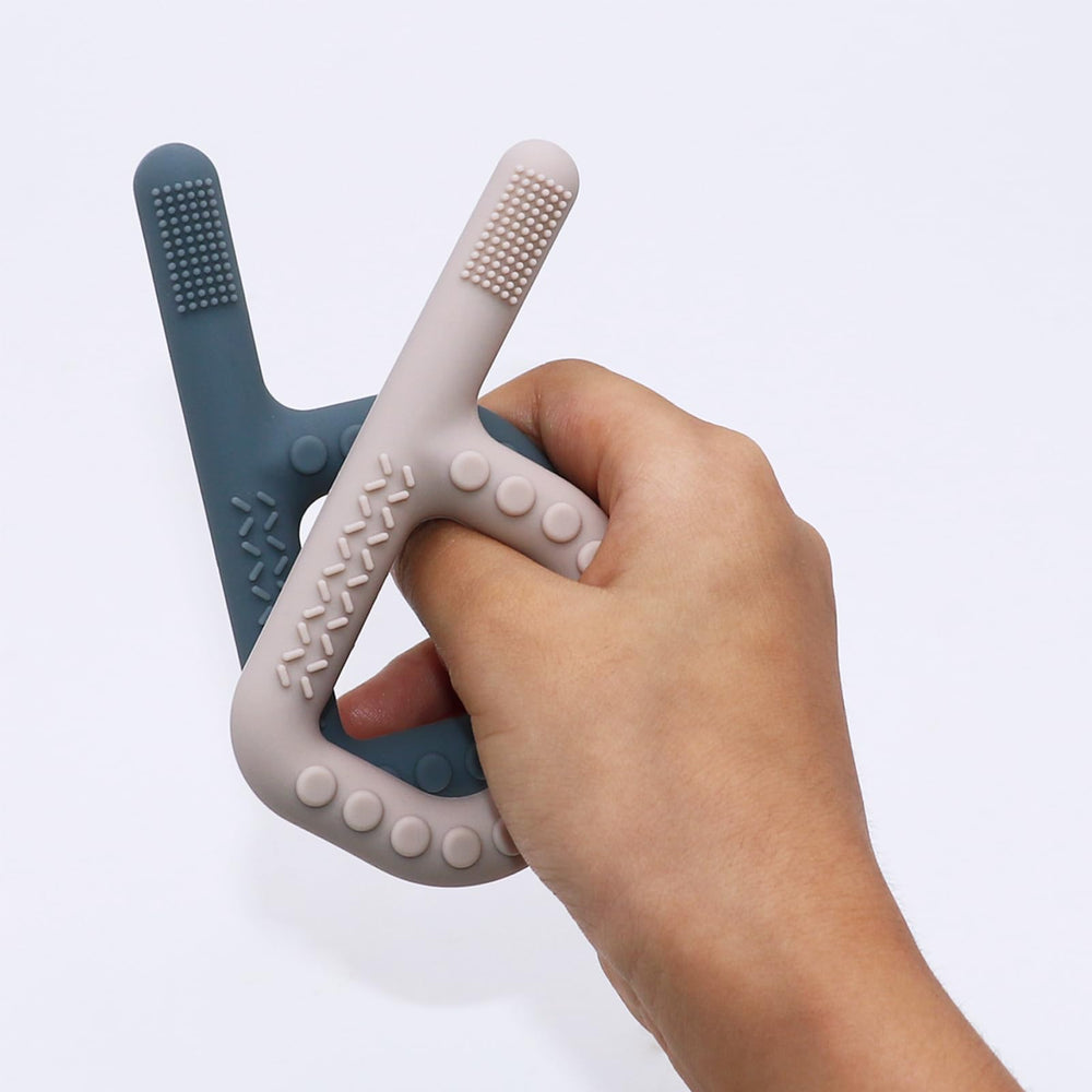 Flyaway sensory teething toys with autism-friendly design for sensory play.