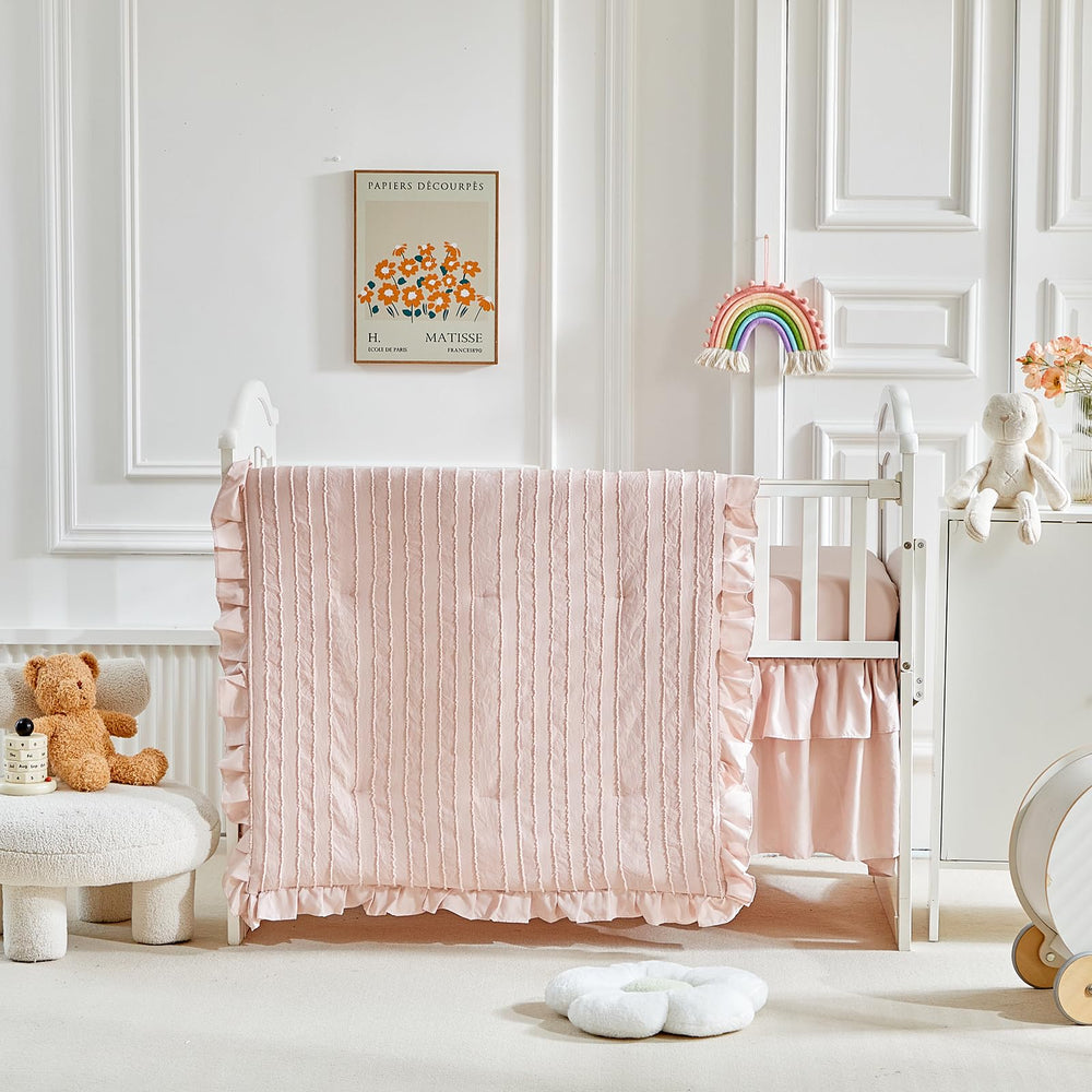 Flysheep fitted crib sheet keeps standard mattress securely in place
