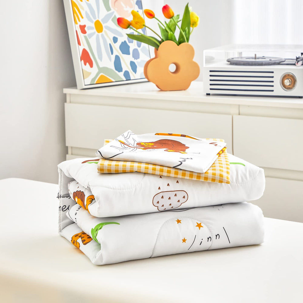 Flysheep fitted sheet with elastic corners for secure fit on standard cribs and toddler beds.