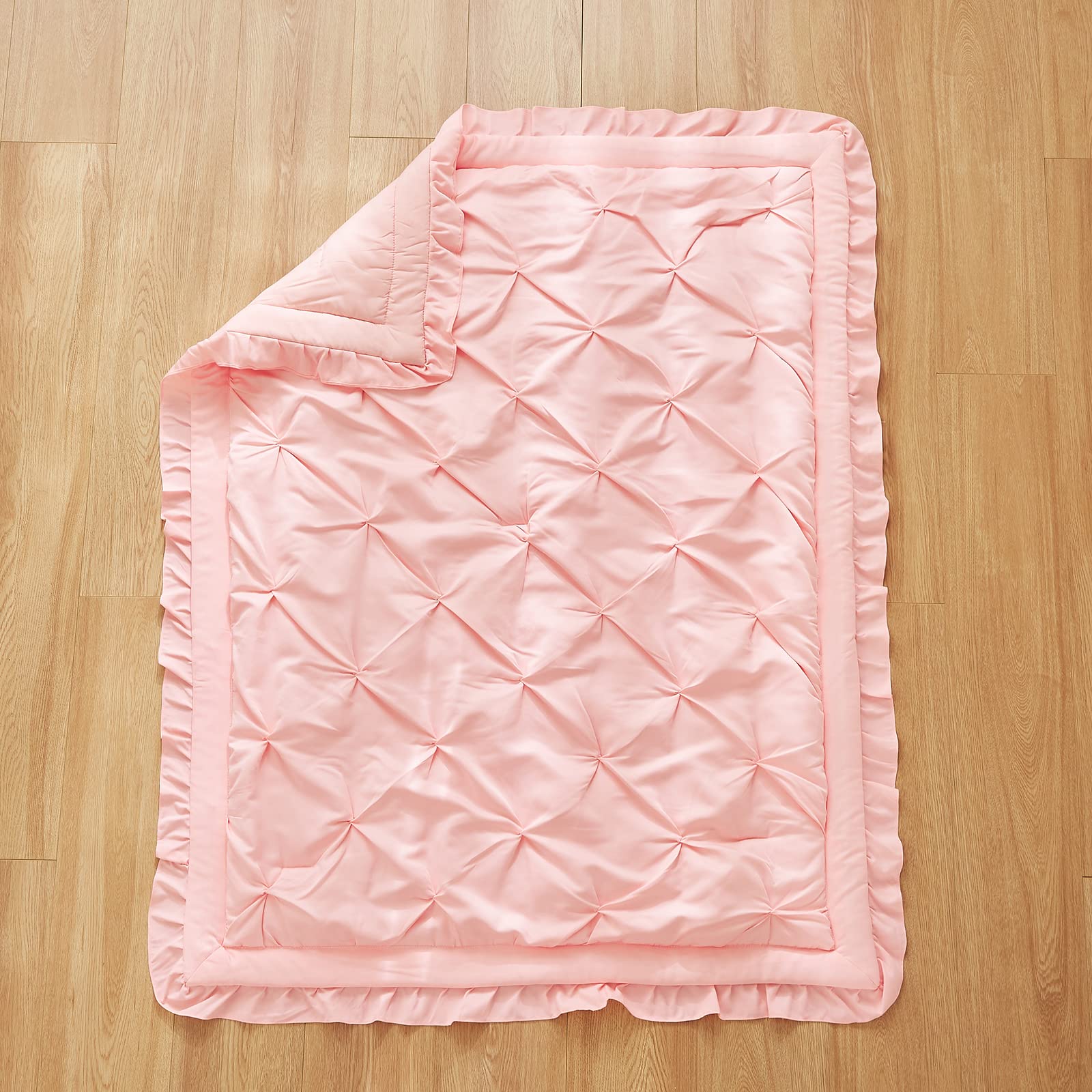 Flysheep toddler bedding ruffle fringe pink decorative room detail