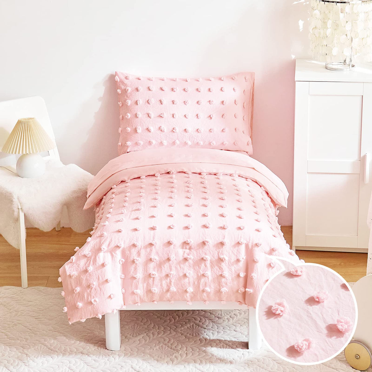 Flysheep tufted dots pink comforter for a cozy toddler sleep space