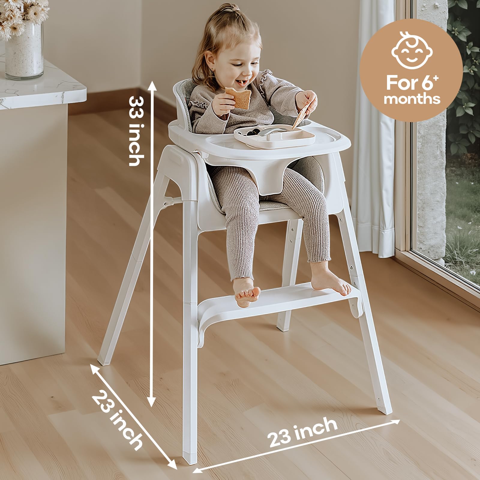 Fodoss 4-in-1 chair supports babies and toddlers during family mealtime.