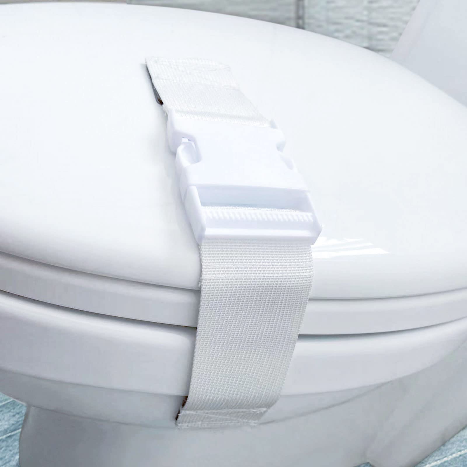 FresherAcc clean white finish blends with bathroom décor on a standard toilet.