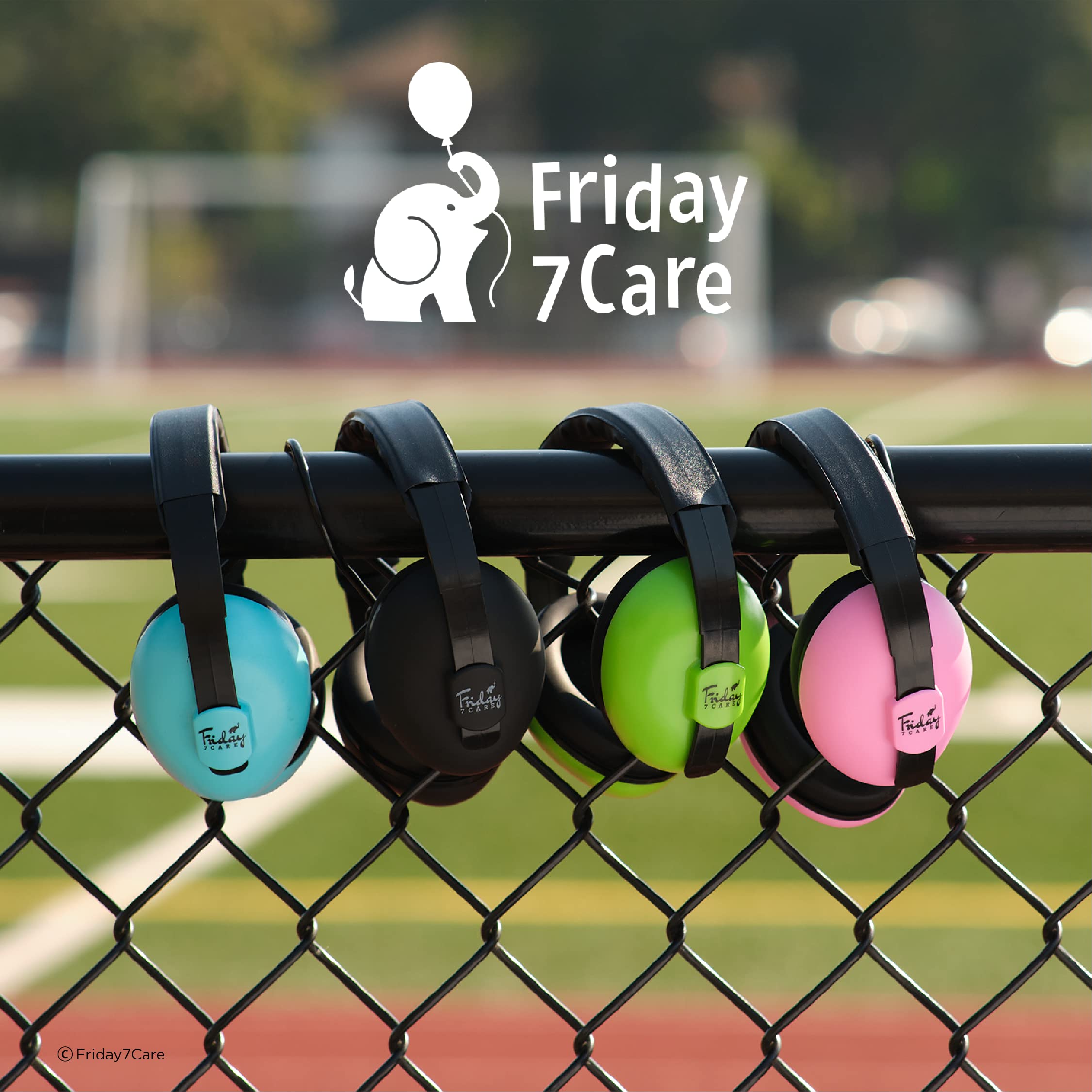 Friday 7Care gift-ready packaging in black, a thoughtful present for newborns and toddlers