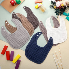 Frienda baby burp cloths offer soft cotton touch to soothe after meals.