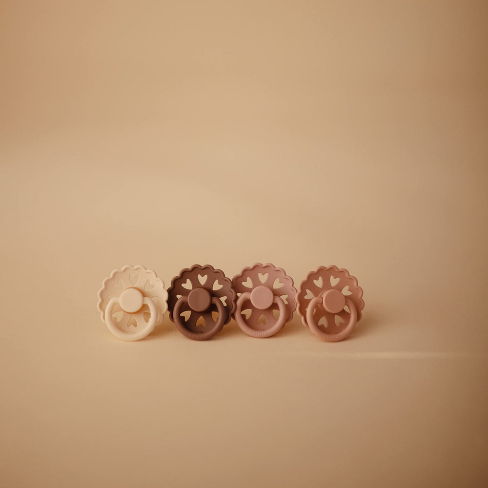 Frigg Andersen Fairytale pacifier emphasizing BPA-free and chemical-free materials