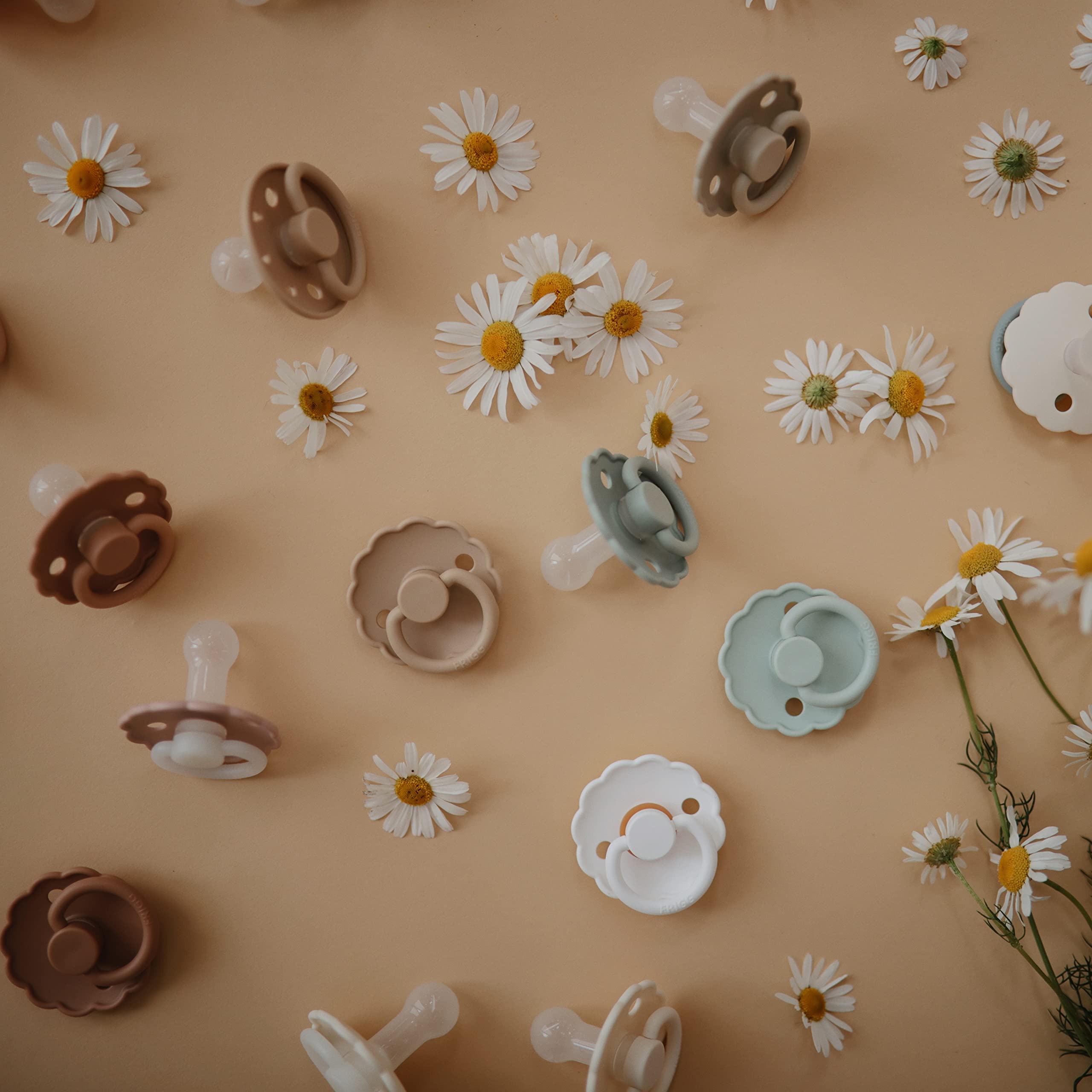 Frigg Daisy air holes close-up promoting breathability and skin comfort.