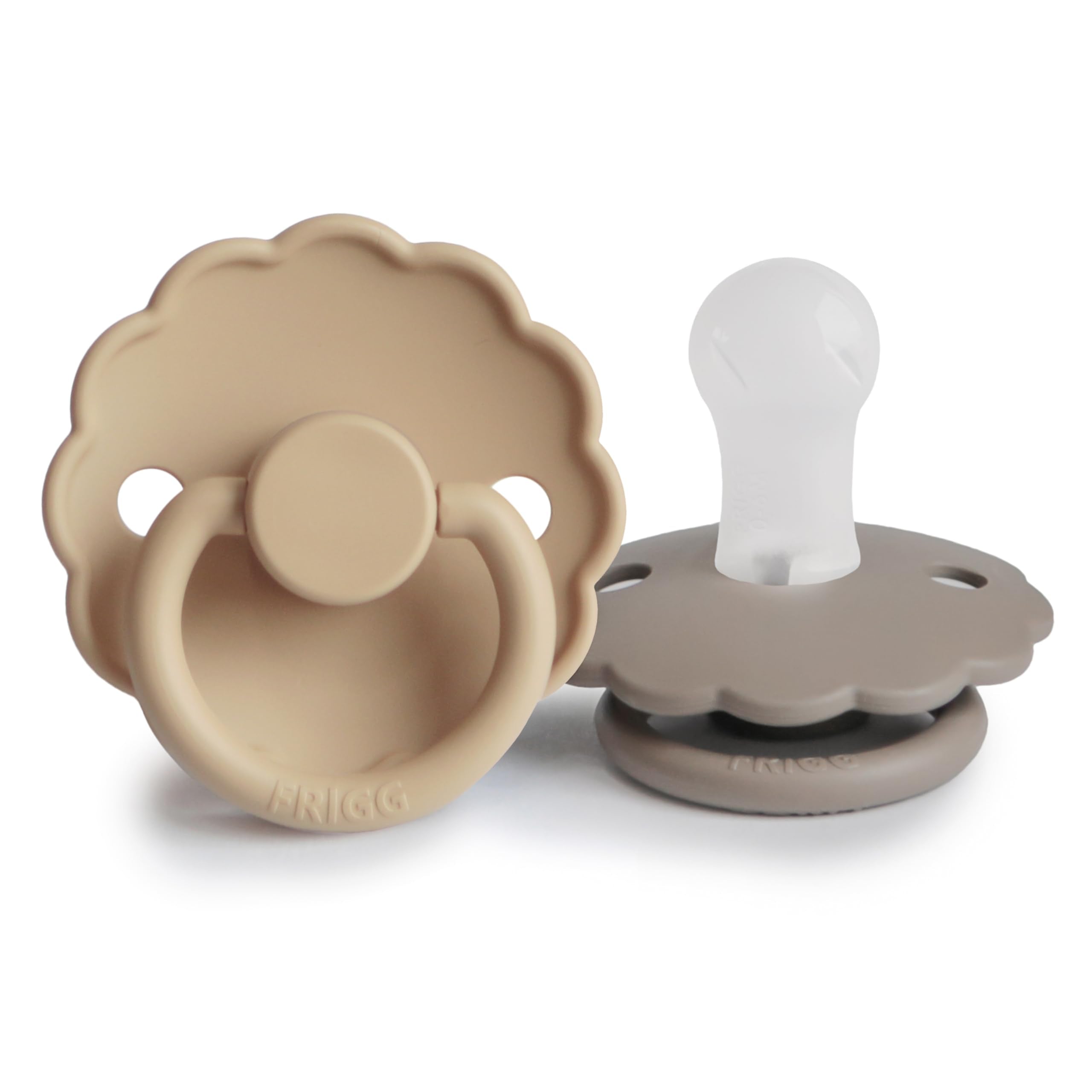 FRIGG Daisy SilkySoft nipple close-up showing medical-grade silicone for gentle soothing.