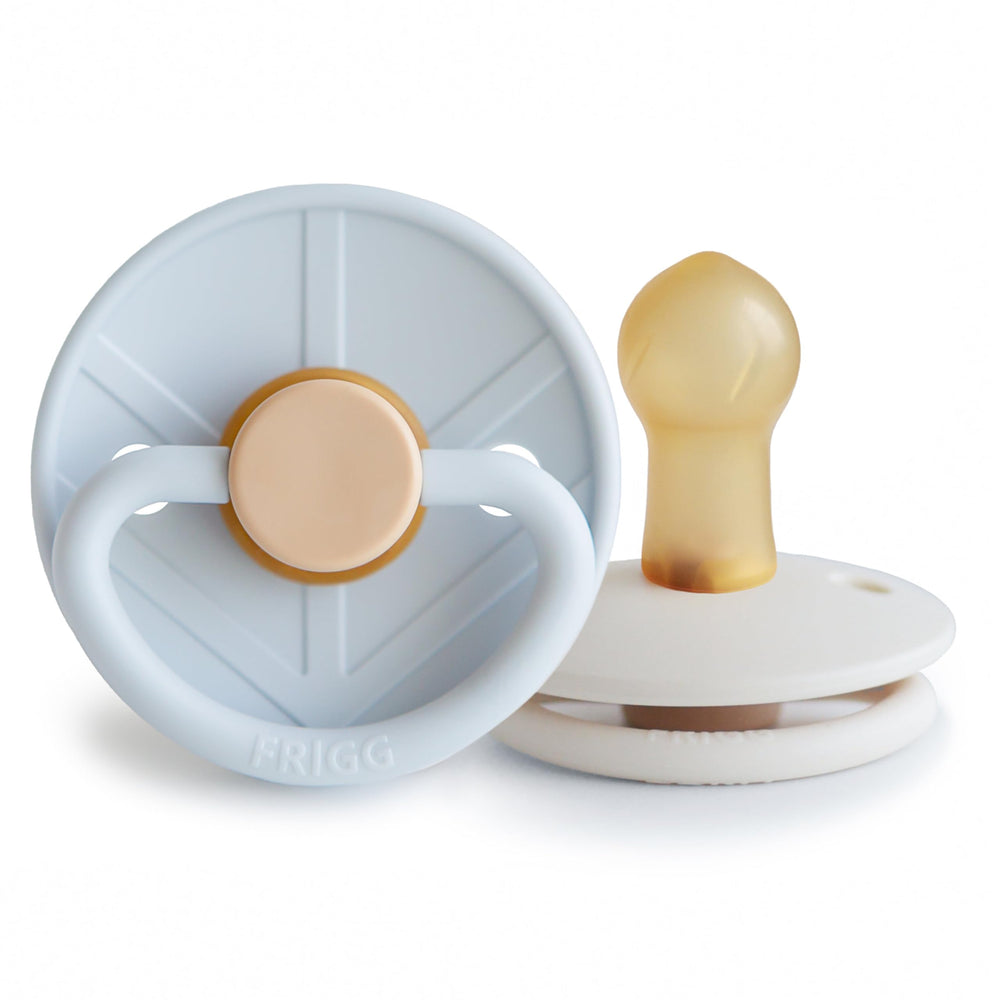 FRIGG Little Viking pacifier outward-curve design for gentle skin contact.