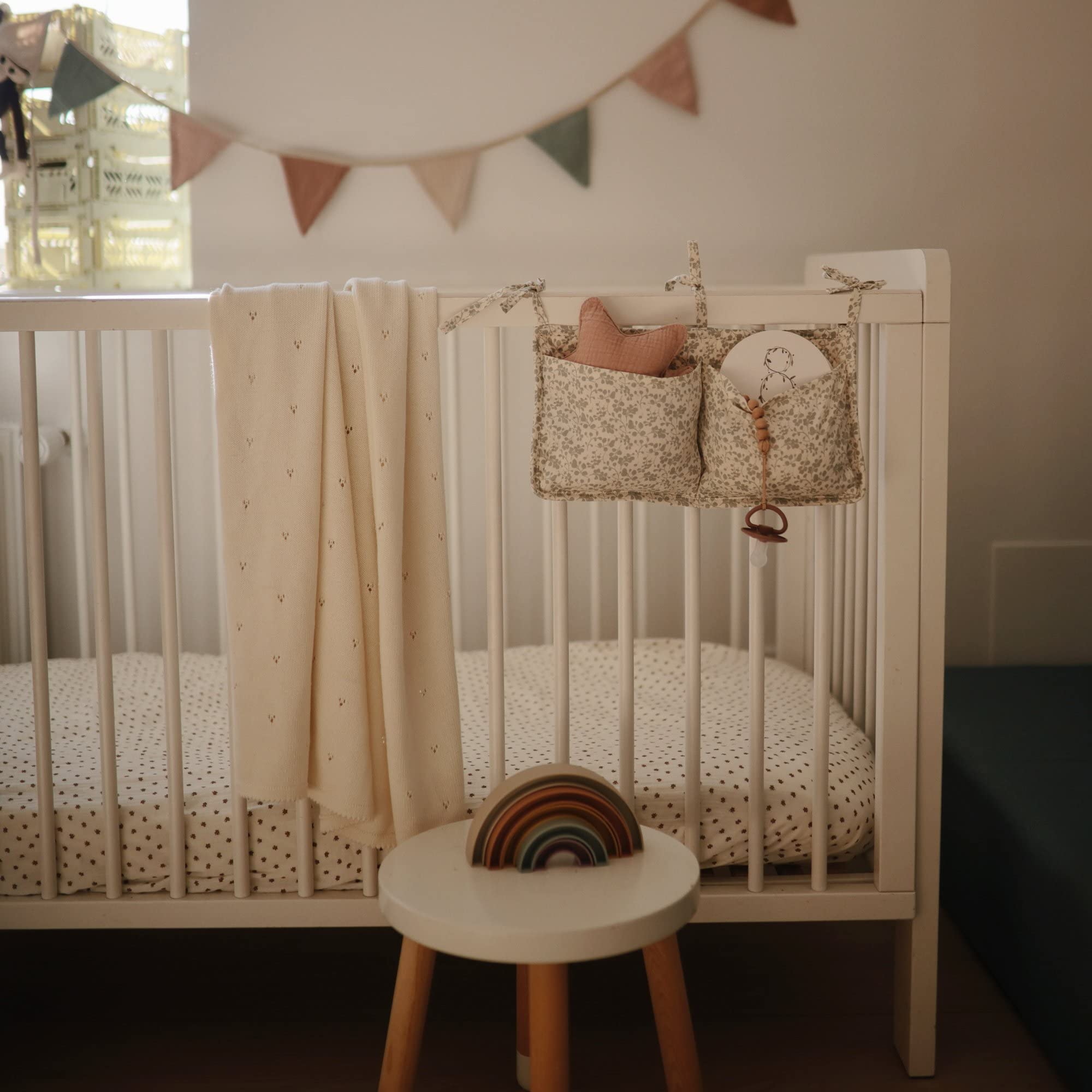 FRIGG Moon 6-18 months use demonstrates age-appropriate size and comfort