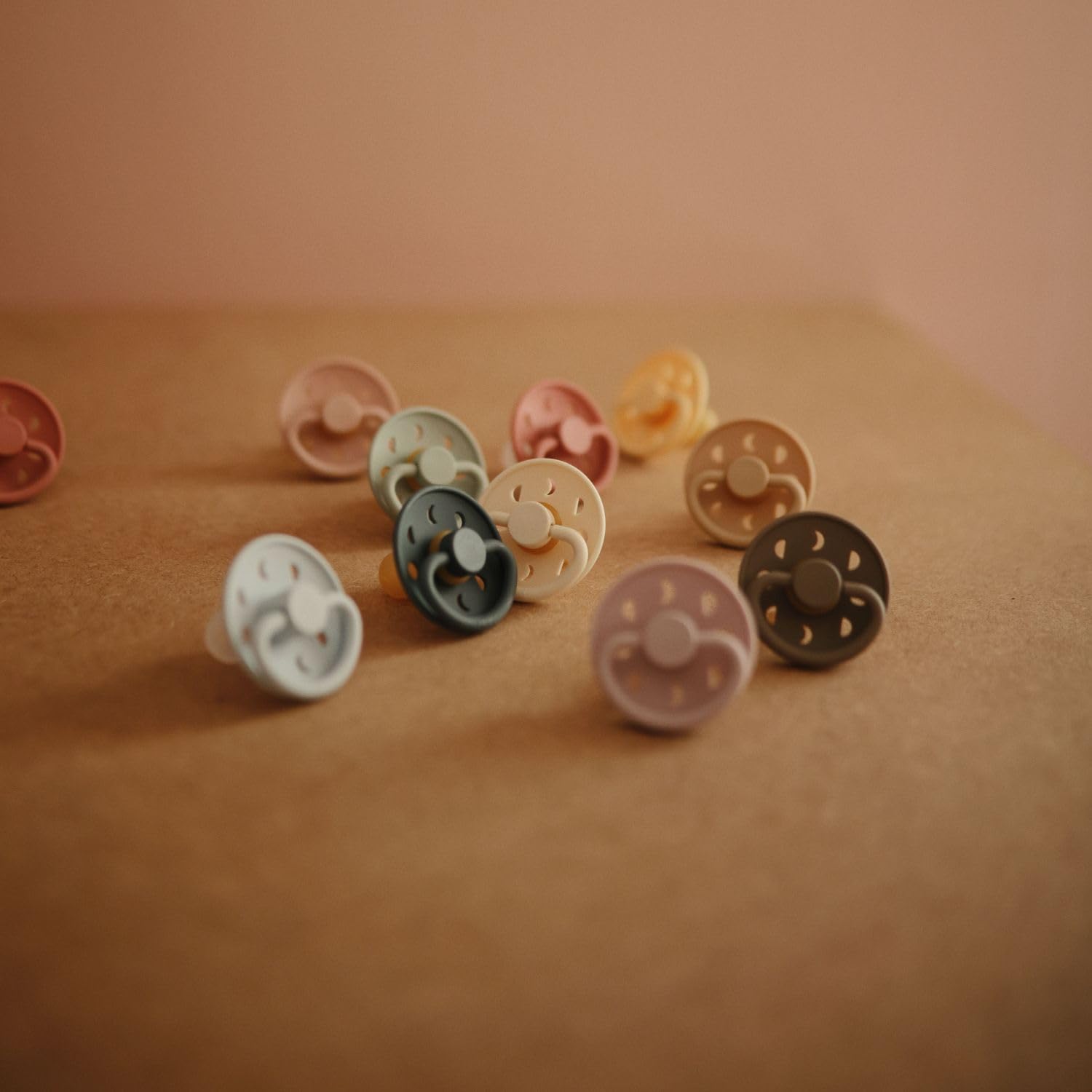 FRIGG SilkySoft pacifier four-pack image showcases Danish design and BPA-free construction.