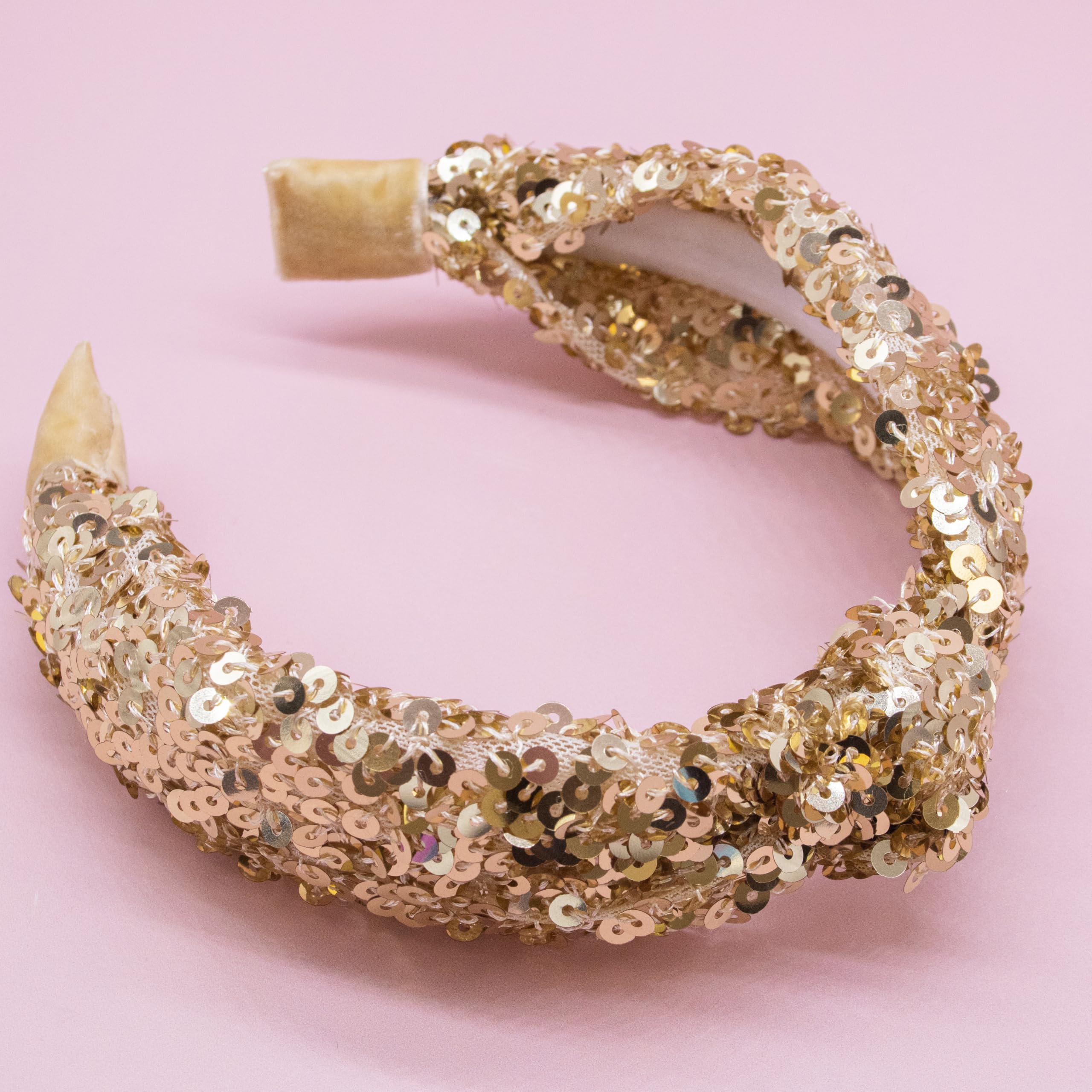 FROG SAC gold portrait captures versatile everyday styling.